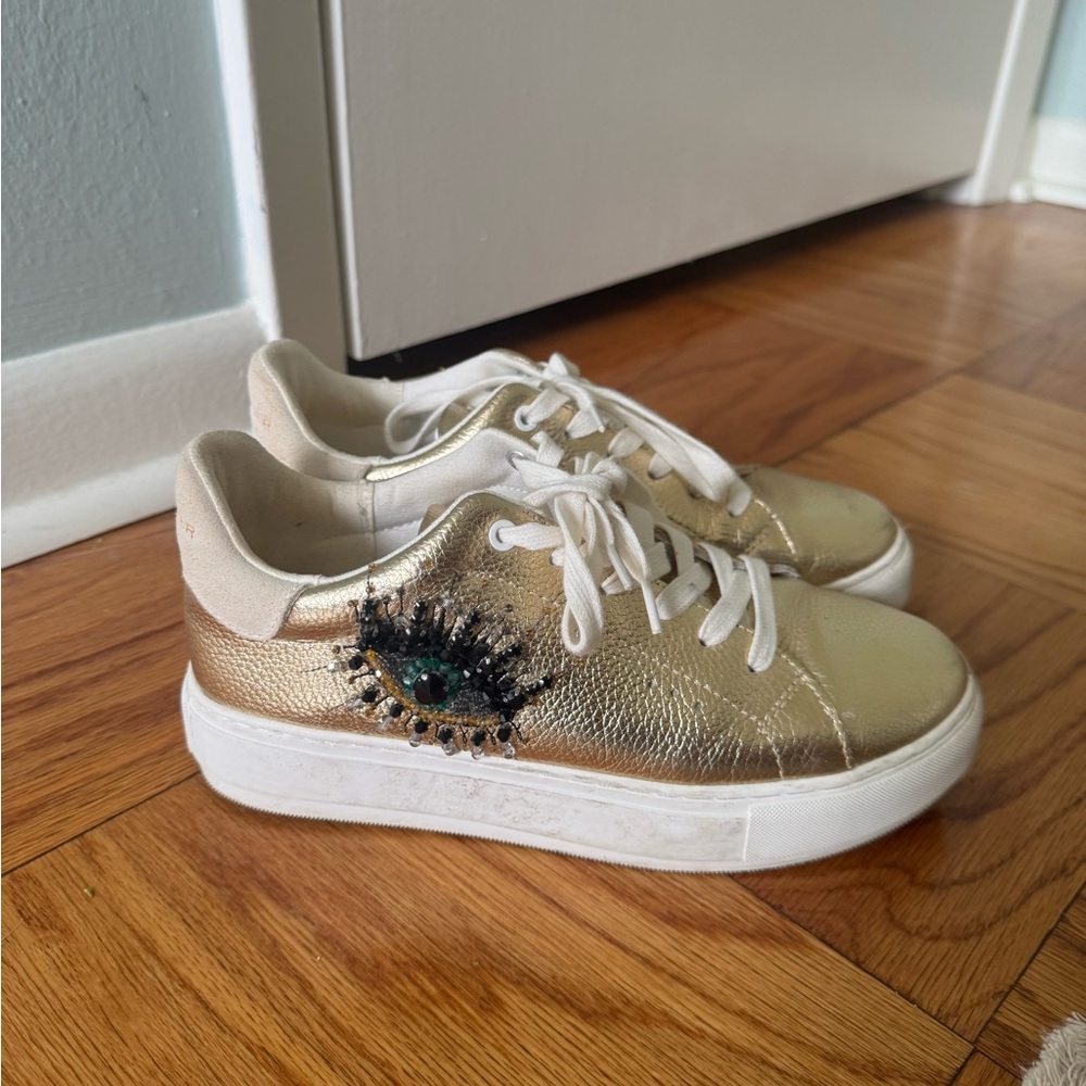 Kurt Geiger Gold Sneakers with Eye Detail - Picture 3 of 3